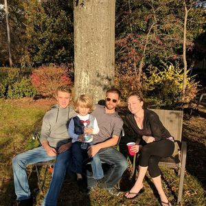 Meet your Posher, Travis